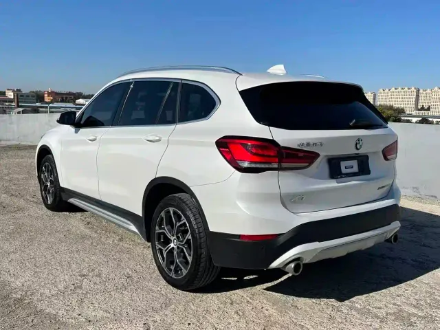 BMW X1 — Фото автомобиля 7