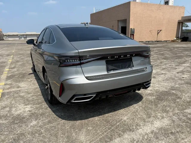 Chery Arrizo 8 — Фото автомобиля 7