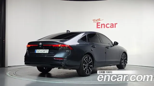 Honda Accord 11th Gen — Фото автомобиля 2