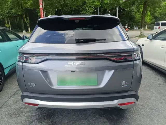 BYD Song L DM-i — Фото автомобиля 5