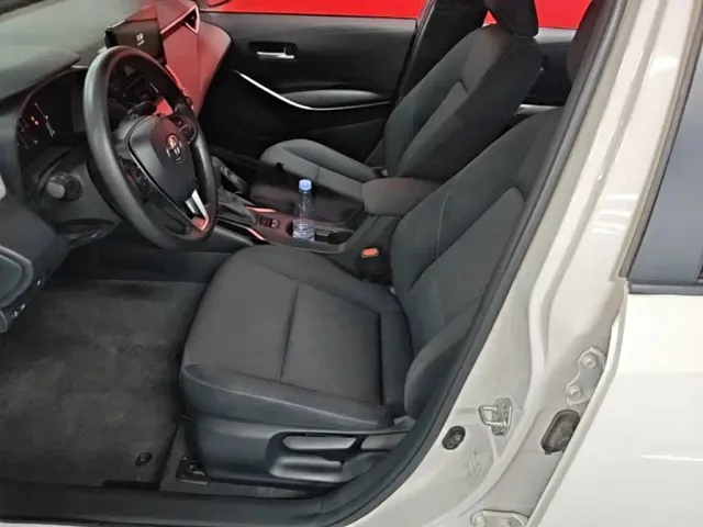 Toyota Corolla — Фото автомобиля 14