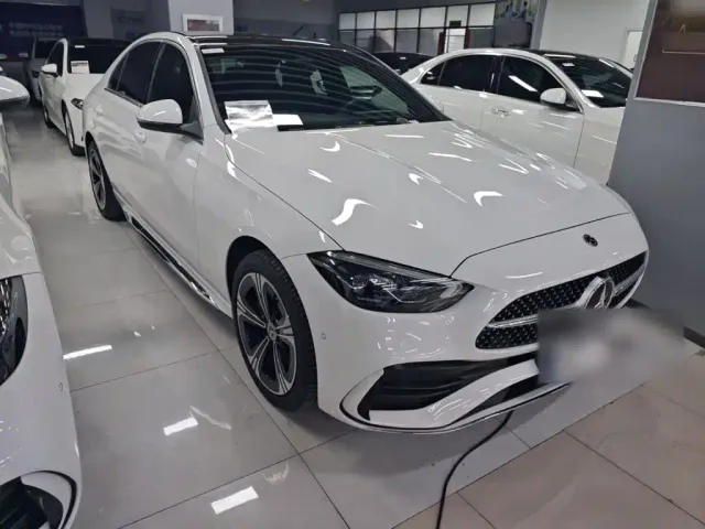 Mercedes-Benz C-Class — Фото автомобиля 6