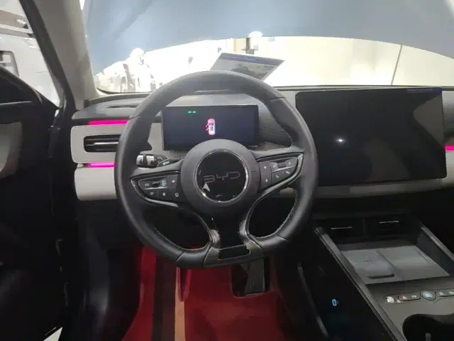 BYD Seal 06 DM-i Touring 2025 DM-i 150KM Flagship — Фото автомобиля 10
