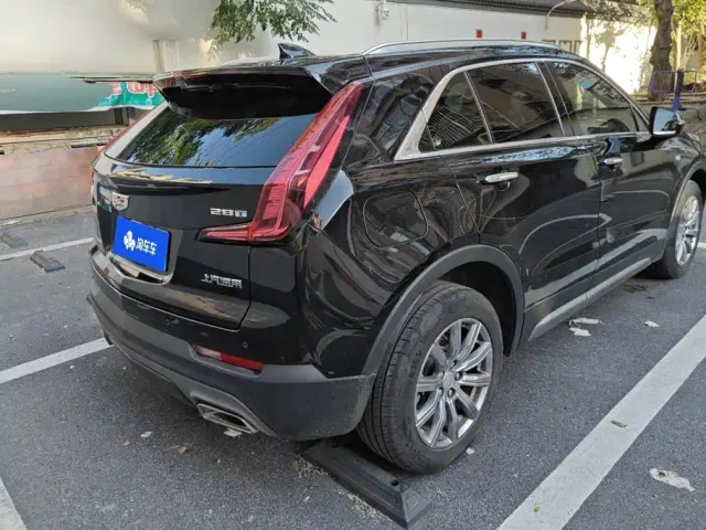 Cadillac XT4 — Фото автомобиля 3