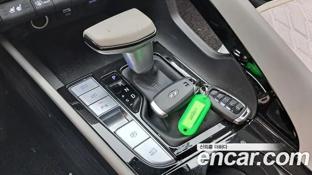 Hyundai AVANTE Avante (CN7) — Фото автомобиля 9