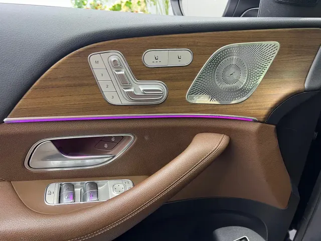 Mercedes-Benz GLE-Class — Фото автомобиля 8