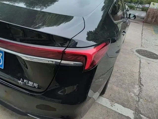 Buick LaCrosse — Фото автомобиля 7