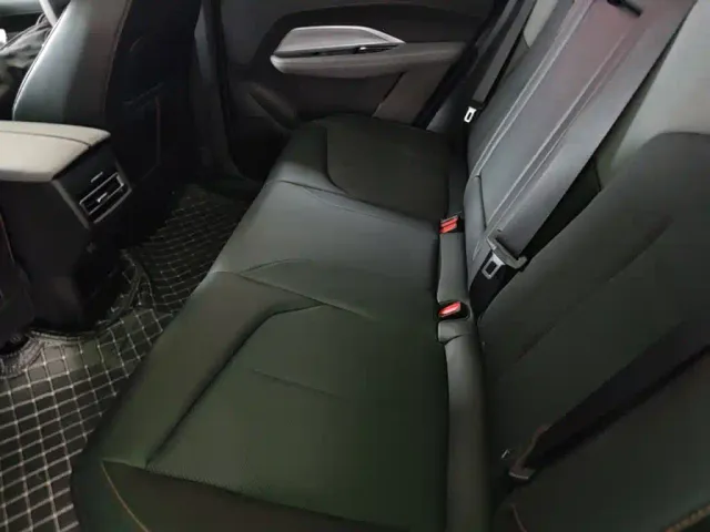 Changan Z6 — Фото автомобиля 16