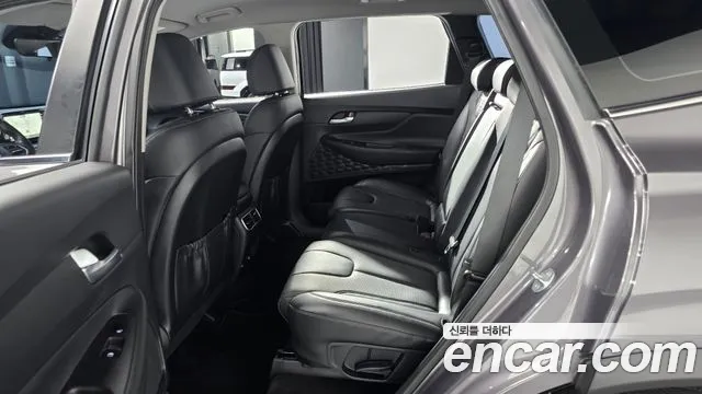Hyundai Santa Fe Santa Fe (New) — Фото автомобиля 18