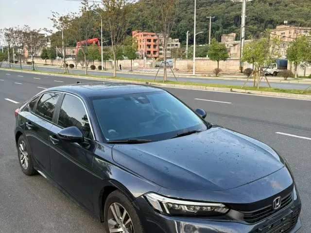 Honda Civic — Фото автомобиля 2