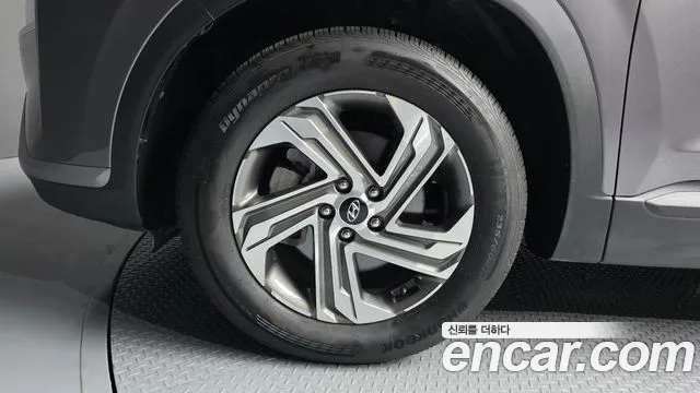 Hyundai Santafe Новый Santa Fe Дизель 2.2 2WD — Фото автомобиля 3