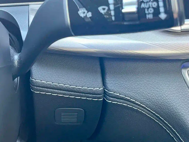 Hongqi H9 — Фото автомобиля 20