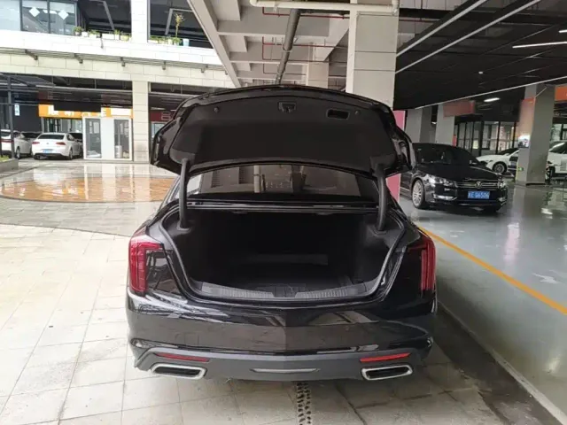 Cadillac CT5 — Фото автомобиля 18