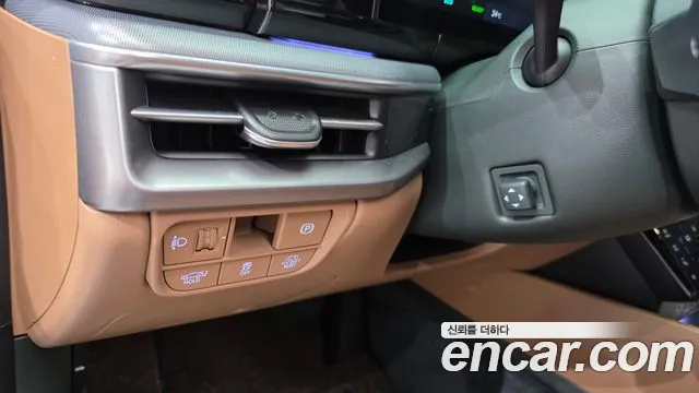 Hyundai Grandeur GN7 — Фото автомобиля 21