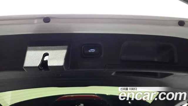 Hyundai Santafe — Фото автомобиля 25