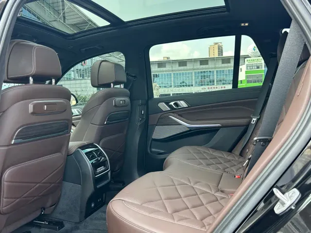 BMW X5 — Фото автомобиля 11