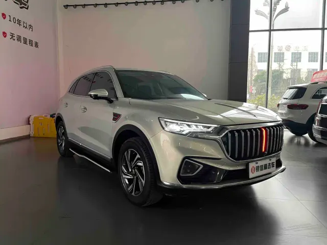 Hongqi HS5 — Фото автомобиля 4