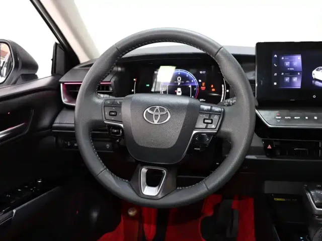 Toyota Camry — Фото автомобиля 13