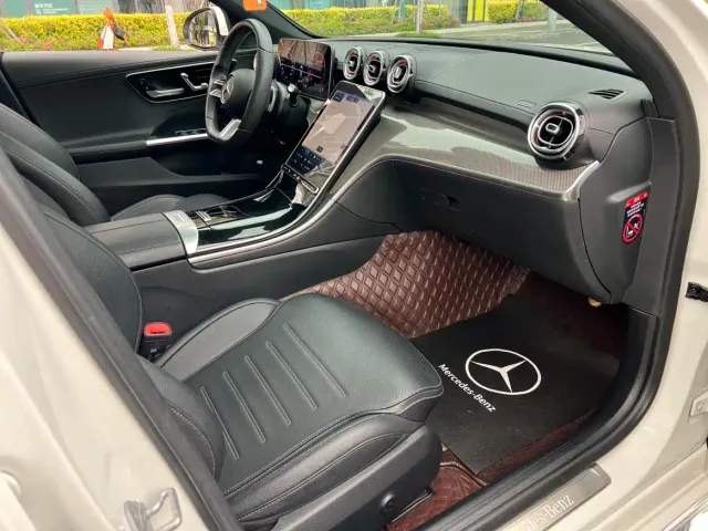 Mercedes-Benz C-Class — Фото автомобиля 8