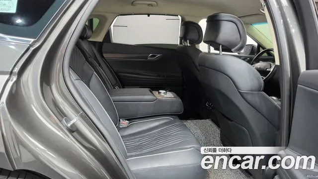 Genesis G80 RG3 — Фото автомобиля 12
