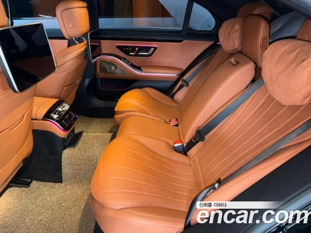 Mercedes-Benz S-Class — Фото автомобиля 7