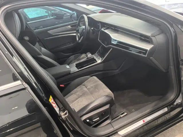 Audi A6L — Фото автомобиля 12