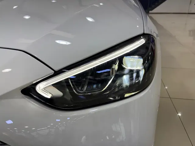 Mercedes-Benz C-Class — Фото автомобиля 13