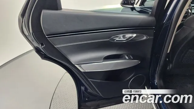 Genesis GV70 Electrified GV70 — Фото автомобиля 25