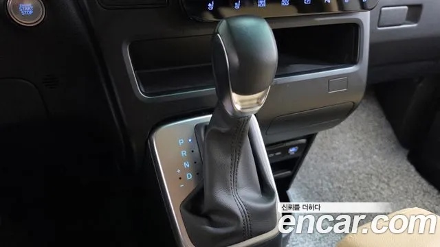 Hyundai Staria — Фото автомобиля 12