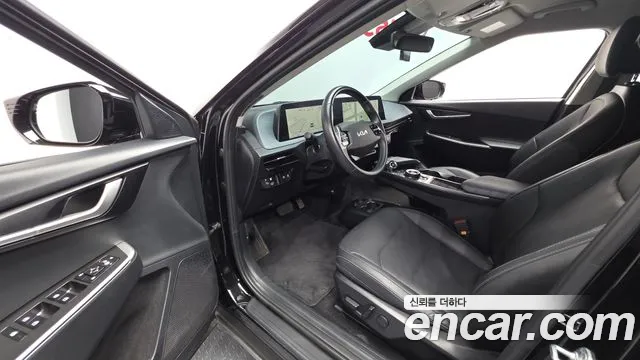 Kia EV6 — Фото автомобиля 10