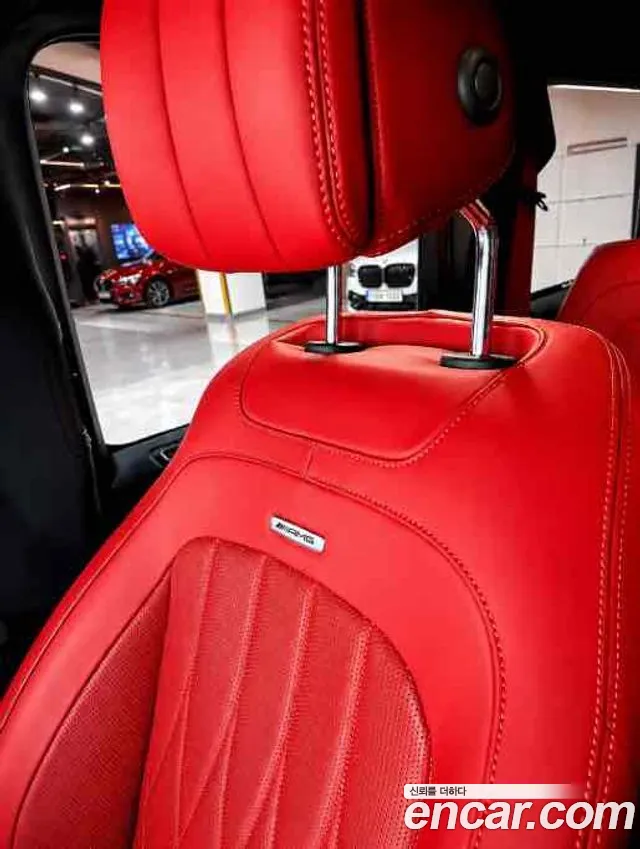 Mercedes-Benz G-Class — Фото автомобиля 12