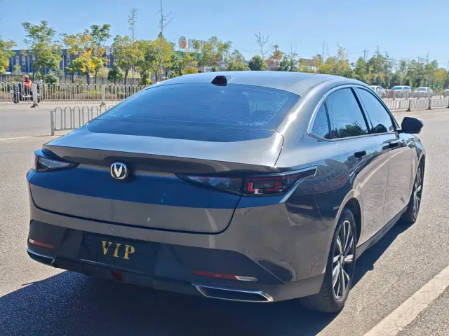 Changan Lamore — Фото автомобиля 7