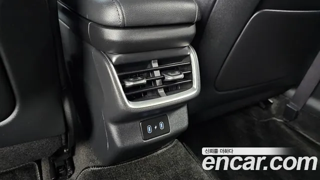 Hyundai Grandeur GN7 — Фото автомобиля 29