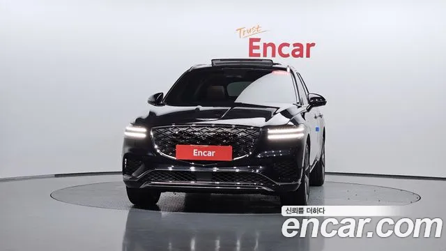 Genesis GV70 2.5T Бензин 2WD — Фото автомобиля 3
