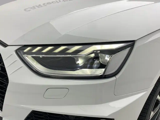 Audi A4L — Фото автомобиля 9