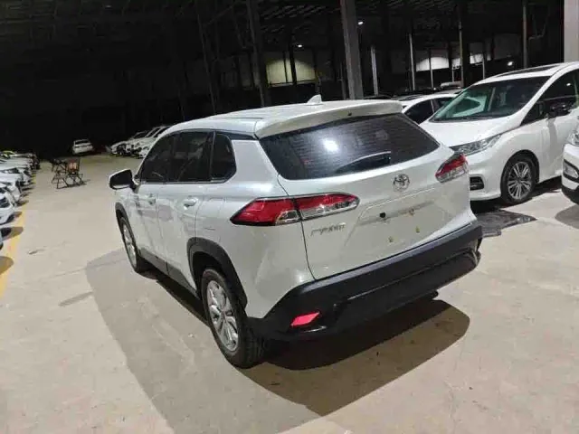 Toyota Frontlander — Фото автомобиля 5