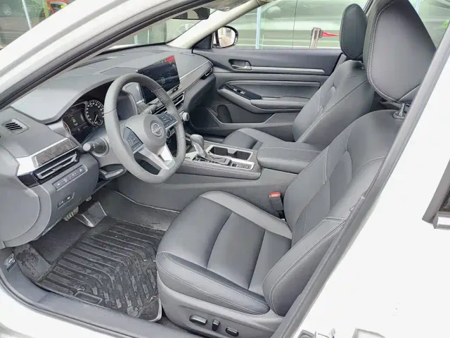 Nissan Teana — Фото автомобиля 7