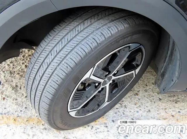 Kia Niro The All New — Фото автомобиля 20