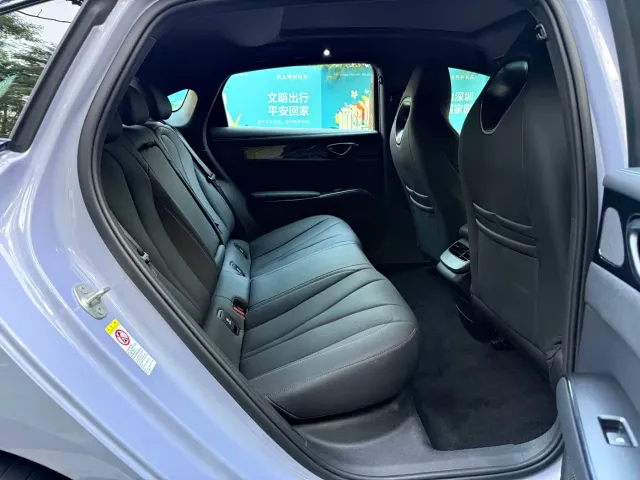 BYD Seal — Фото автомобиля 7