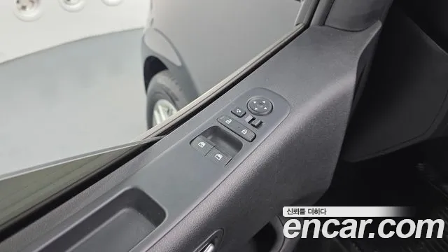 Hyundai Staria — Фото автомобиля 25