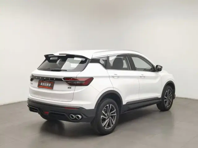 Geely Binyue — Фото автомобиля 2