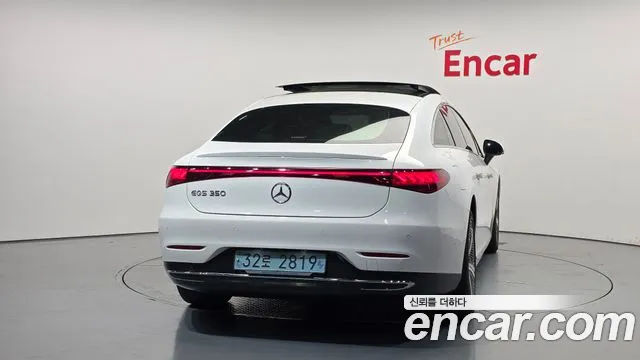 Mercedes-Benz EQS — Фото автомобиля 4