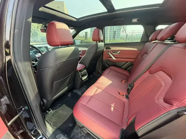 Jetour X70 Plus — Фото автомобиля 8