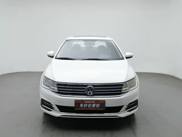 Volkswagen Lavida — Фото автомобиля 3