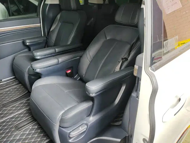 GAC Trumpchi M8 — Фото автомобиля 16