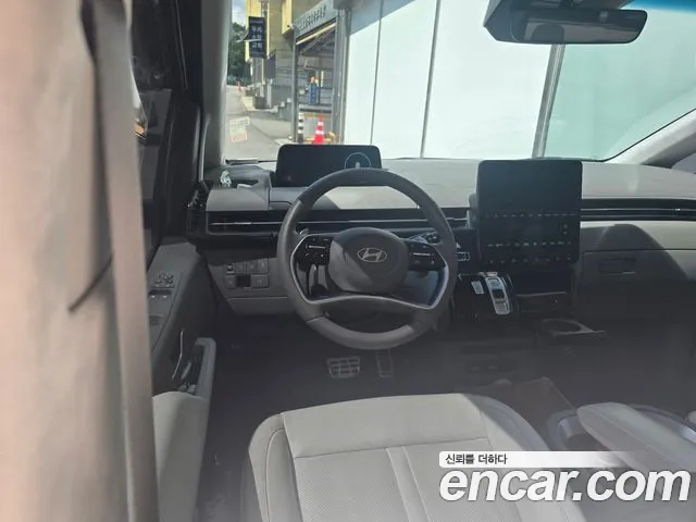 Hyundai Staria — Фото автомобиля 9