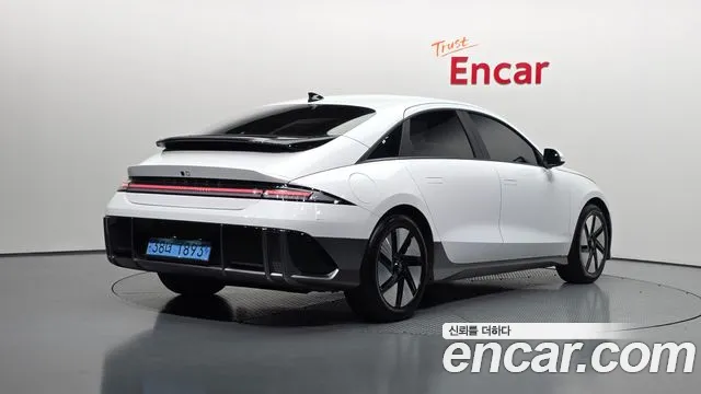 Hyundai Ioniq 6 — Фото автомобиля 2