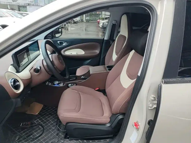 Wuling Bingo — Фото автомобиля 14