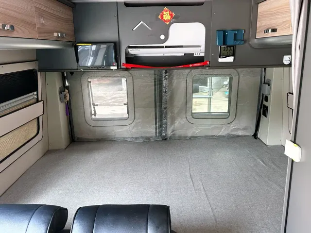 Maxus SAIC Maxus MAXUS V90 RV — Фото автомобиля 13