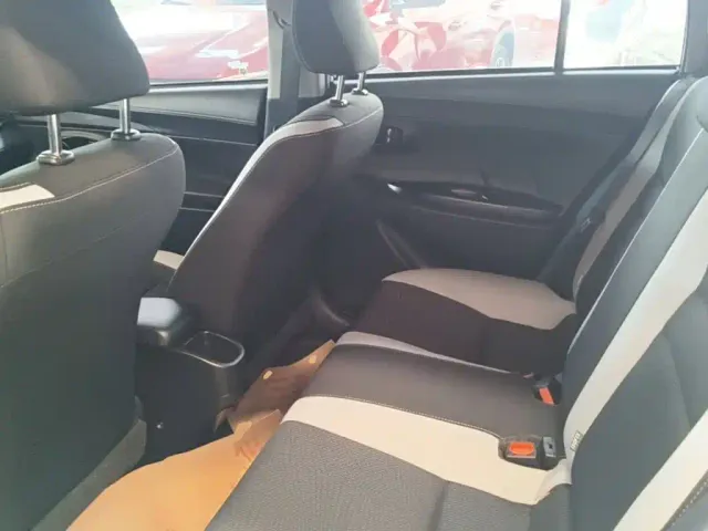Toyota YARiS L Zhi Xuan — Фото автомобиля 16
